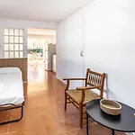GRIFEU 15 Apartamento pequeño con barbacoa
