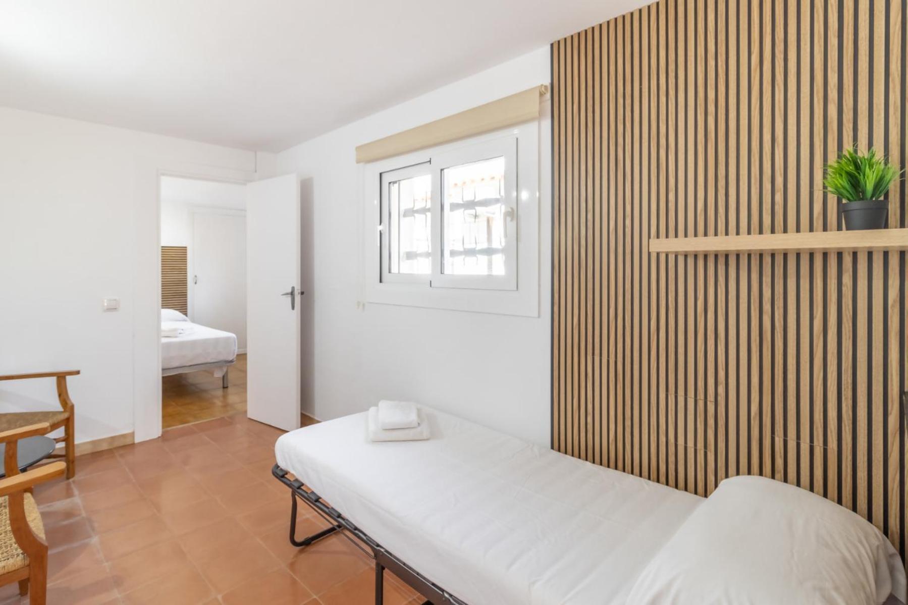 Grifeu 15 Apartamento Pequeno Con Patio Apartment Girona